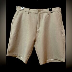 UEC-Men’s Hurley Spacedye Dri-Fit Hybrid Shorts in Size 36. Color is Khaki